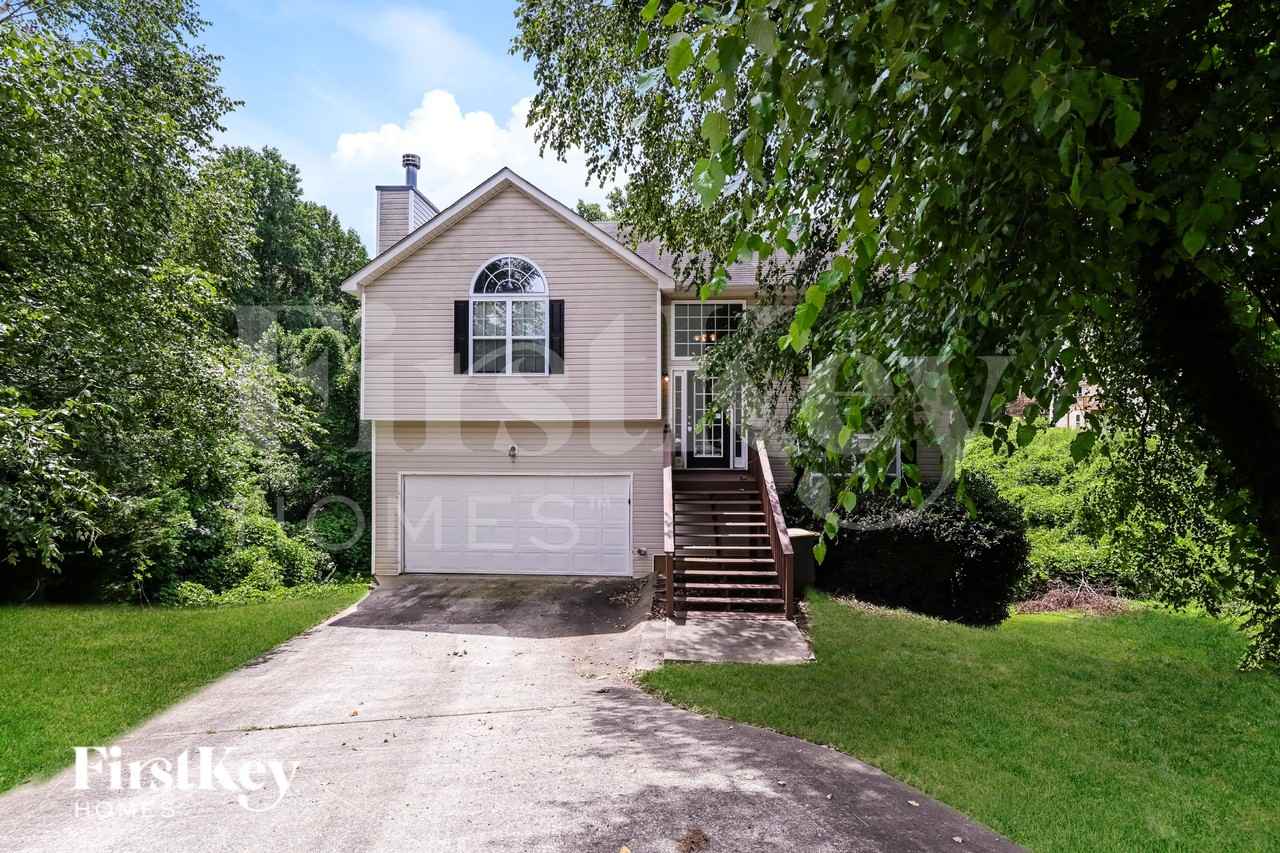 402 Legend Creek Pt - Photo 2 of 19