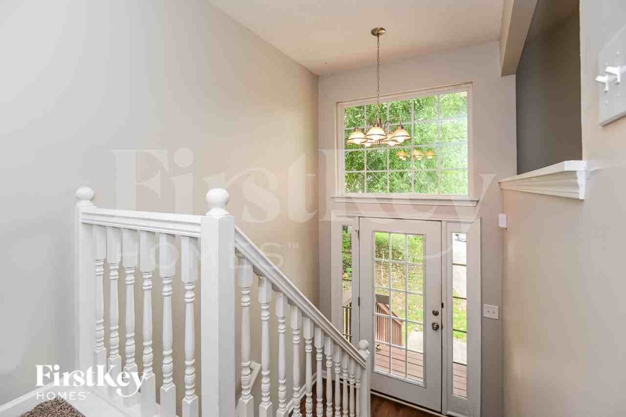 402 Legend Creek Pt - Photo 3 of 19