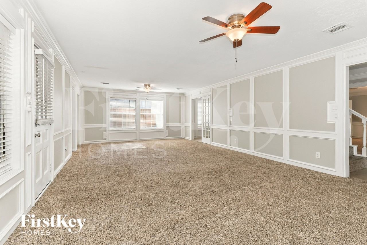 12710 Ivyforest Dr - Photo 4 of 16