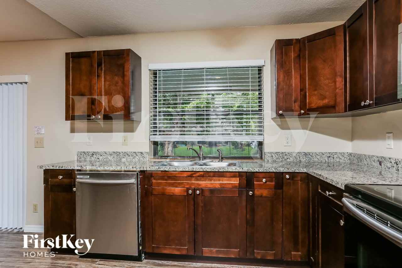 3999 Nwway - Photo 7 of 16