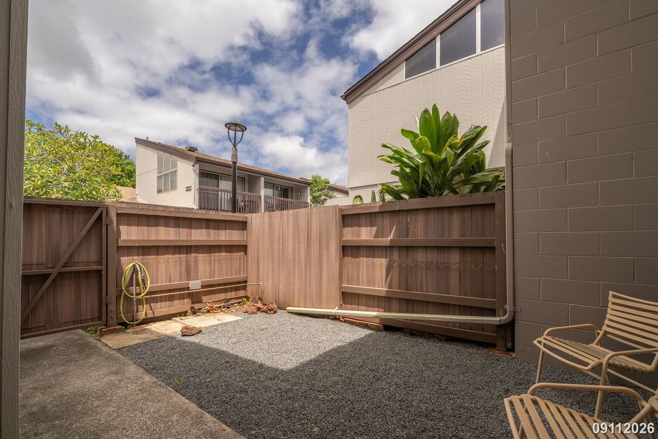 95-025 Hokuiwa St #73 - Photo 2 of 34