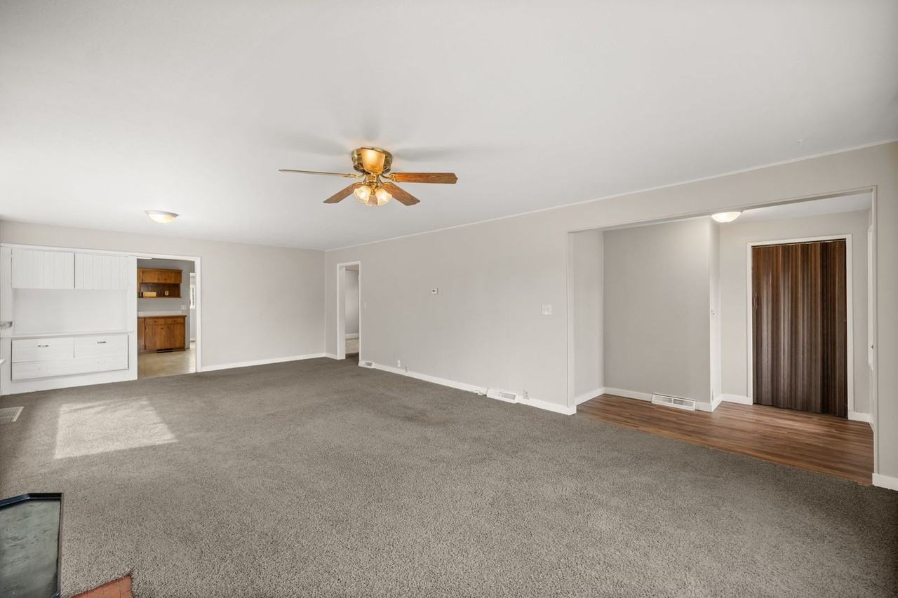 4917 N Smith St - Photo 5 of 26