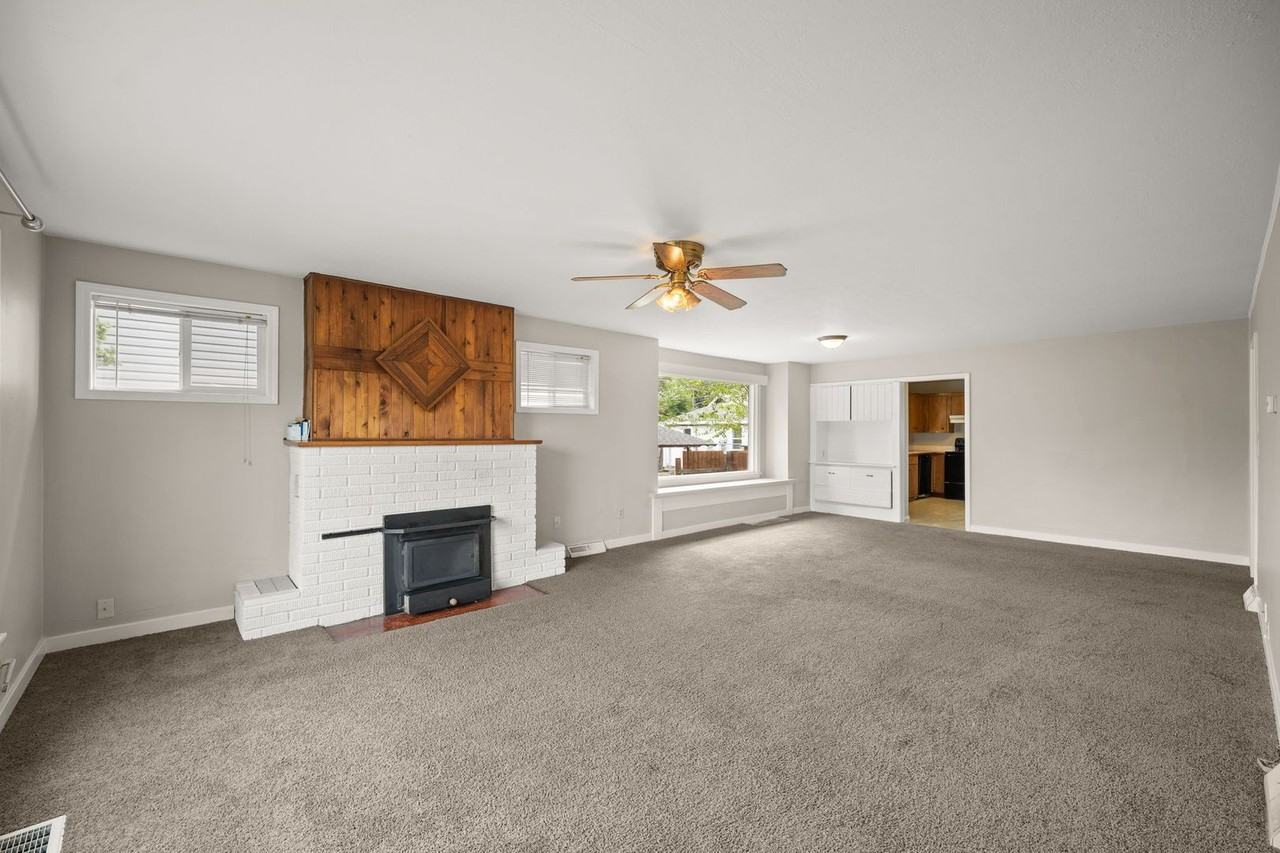 4917 N Smith St - Photo 6 of 26