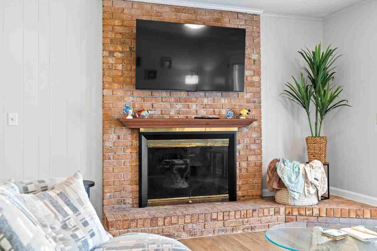 145 Cheyenne Trl - Photo 4 of 39