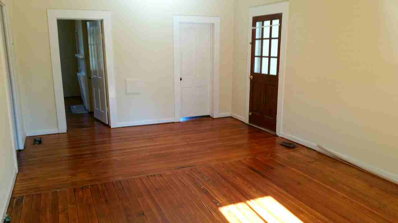 617 Spring St - Photo 6 of 14