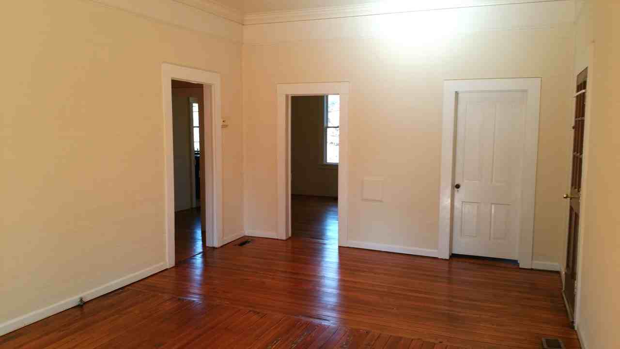 617 Spring St - Photo 7 of 14