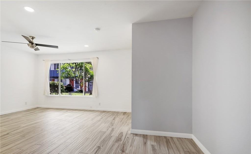 10164 Disney Cir - Photo 5 of 21