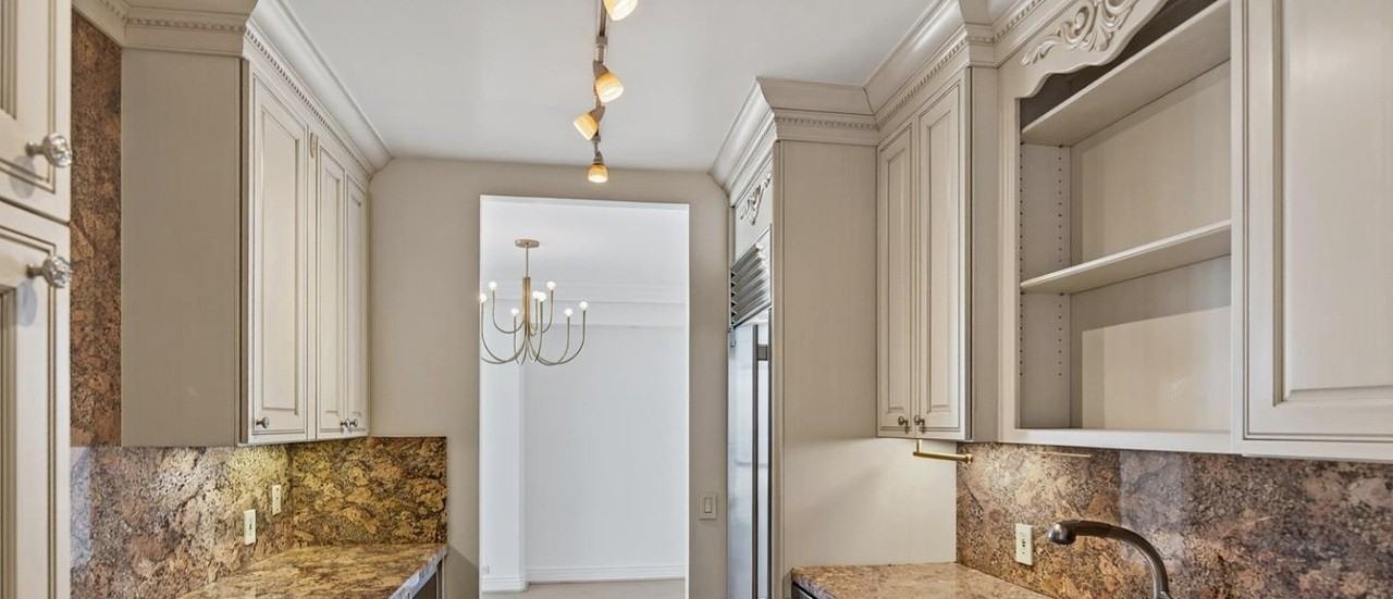999 Green St - Photo 7 of 20