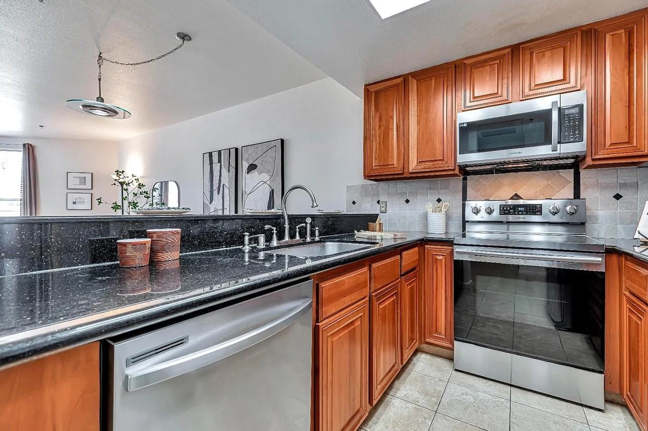 411 Park Ave #213 - Photo 2 of 17