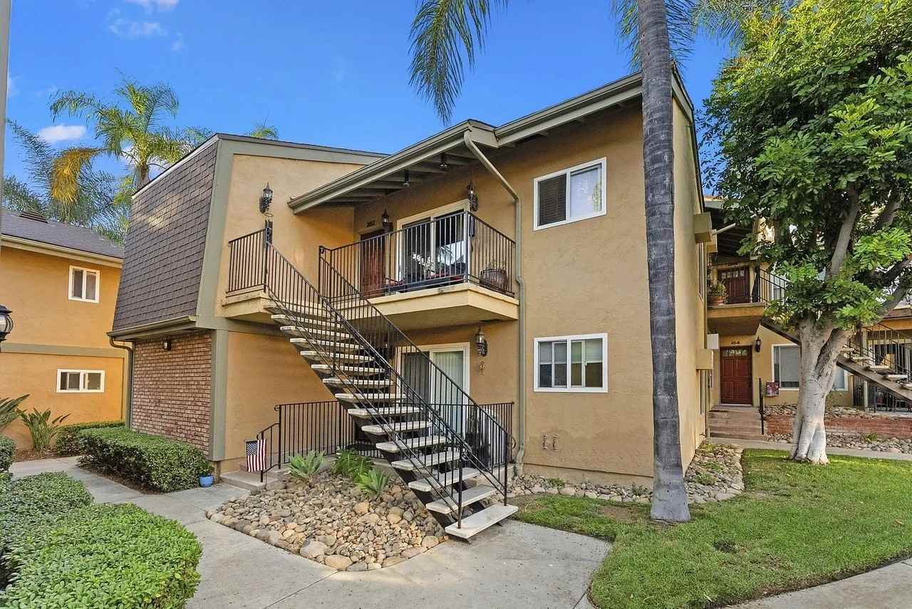 4849 Williamsburg Ln #262