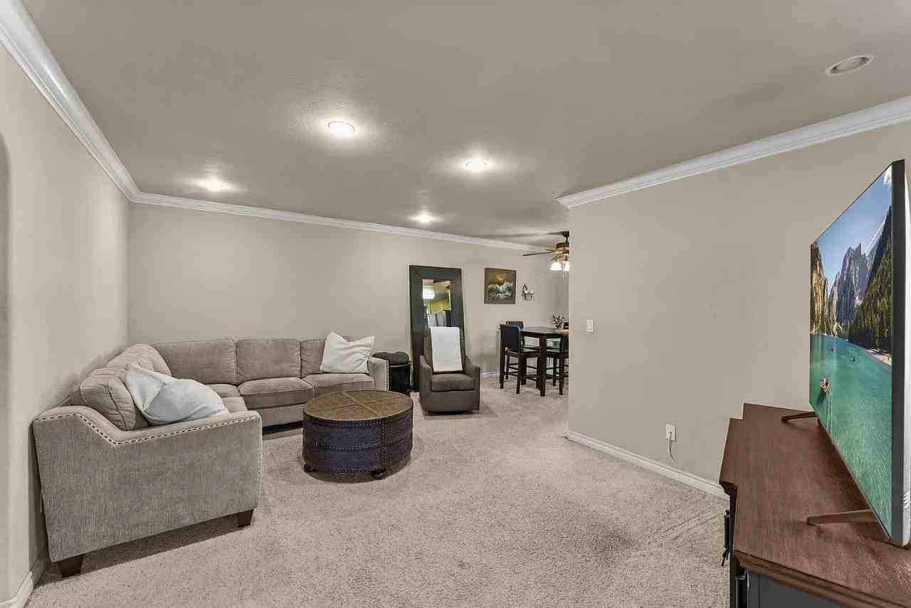 4849 Williamsburg Ln #262 - Photo 2 of 16
