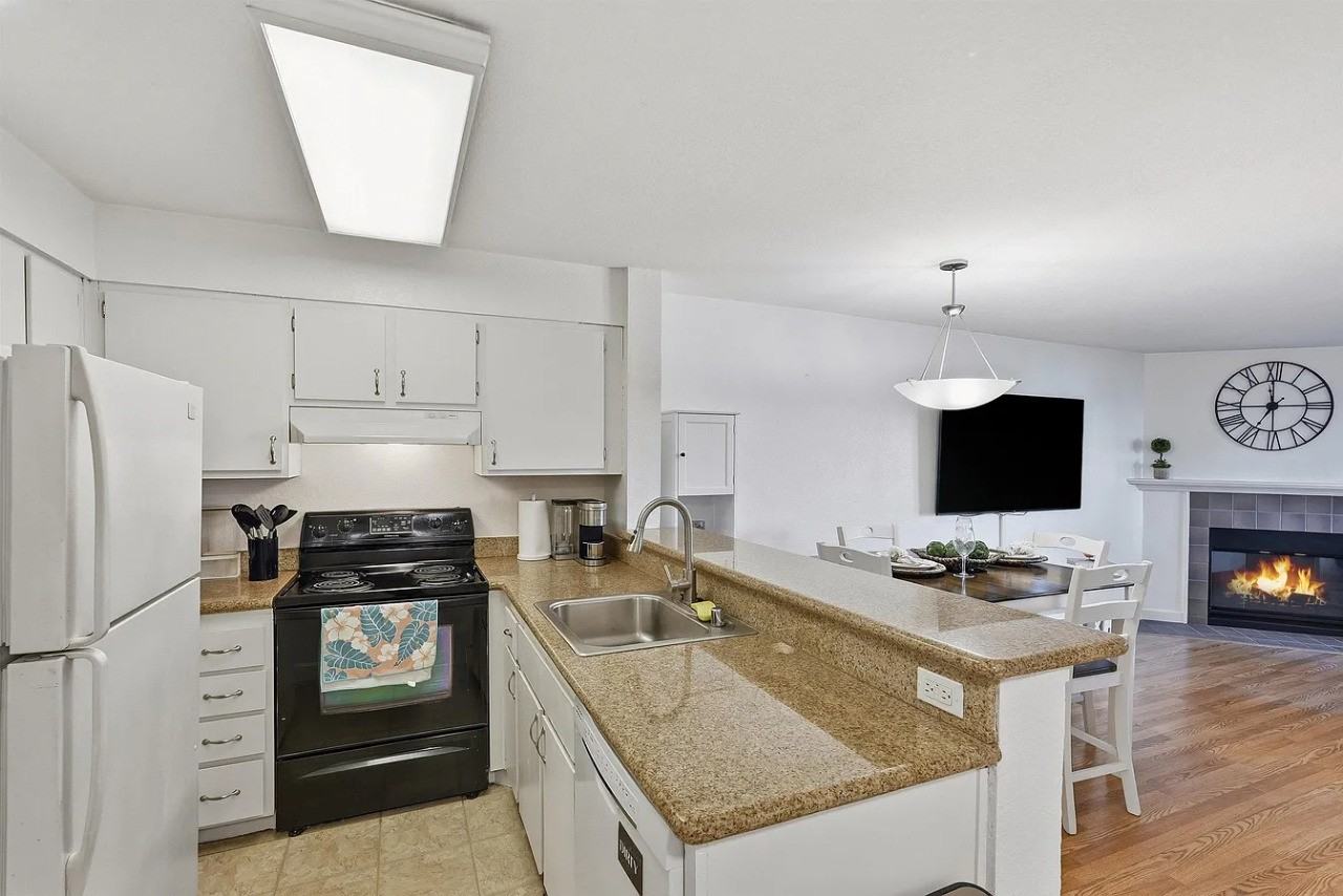 39149 Guardino Dr #247 - Photo 2 of 13