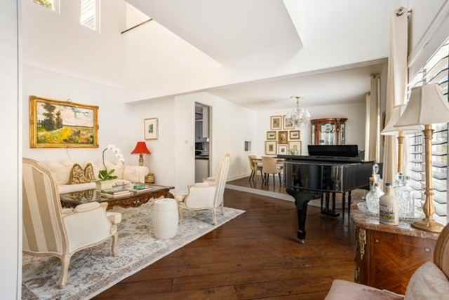 1647 N Beverly Glen Blvd #NA - Photo 4 of 14