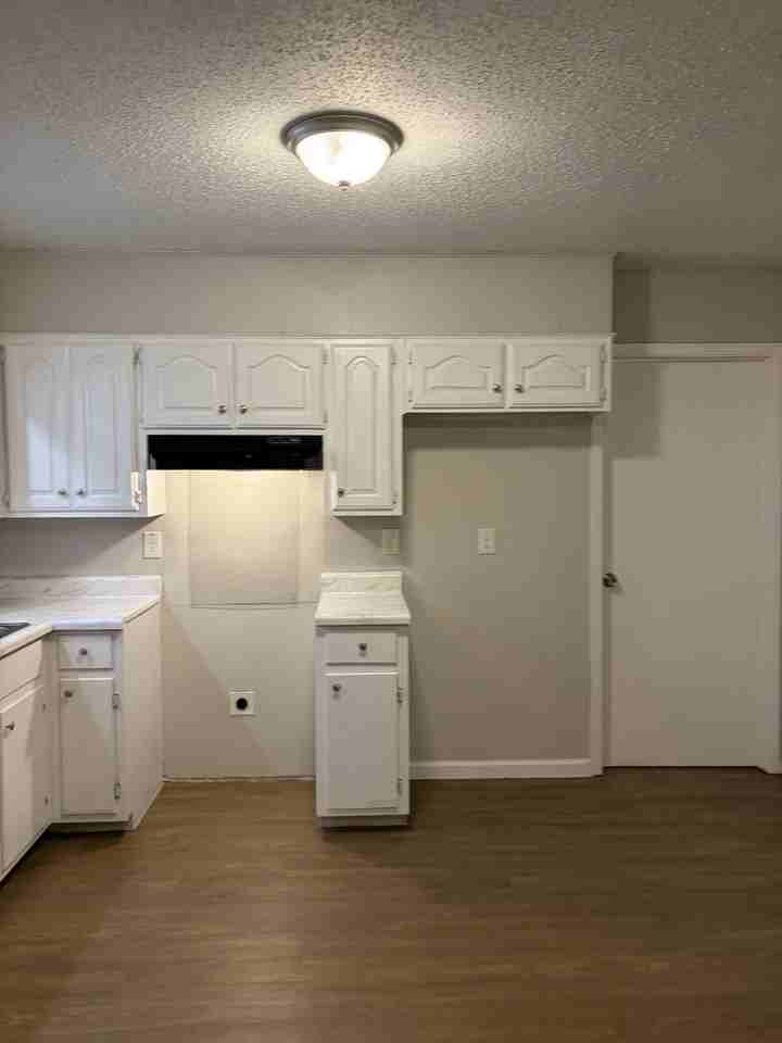 2906 Pamela - Photo 6 of 17