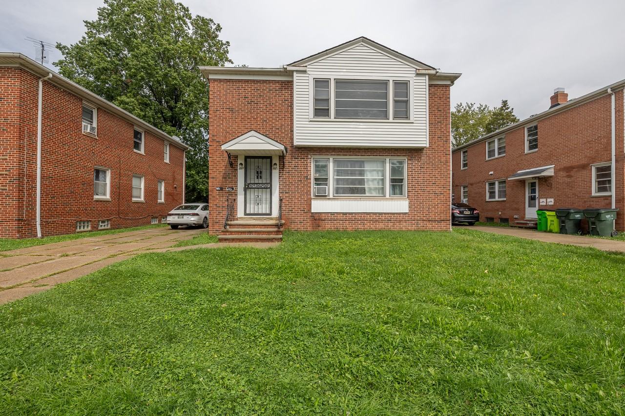 665 Babbitt Rd - Photo 2 of 21