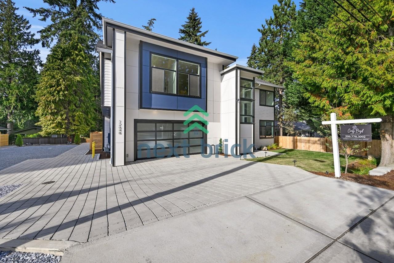 12648 Ne 80th St - Photo 2 of 29
