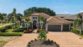 featured image of 1406 Cape Coral Pkwy W