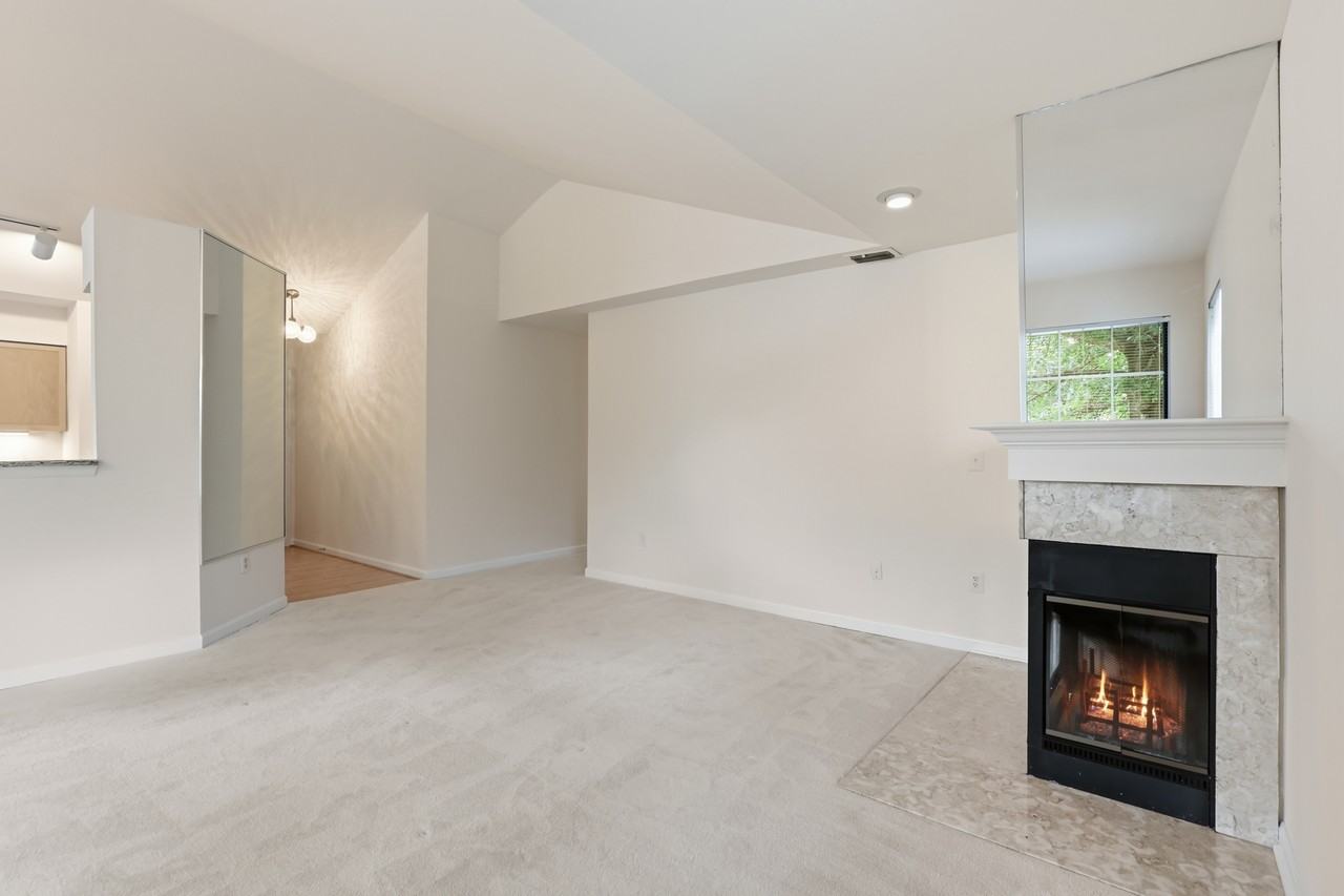 5629 Willoughby Newton Dr #21 - Photo 7 of 30