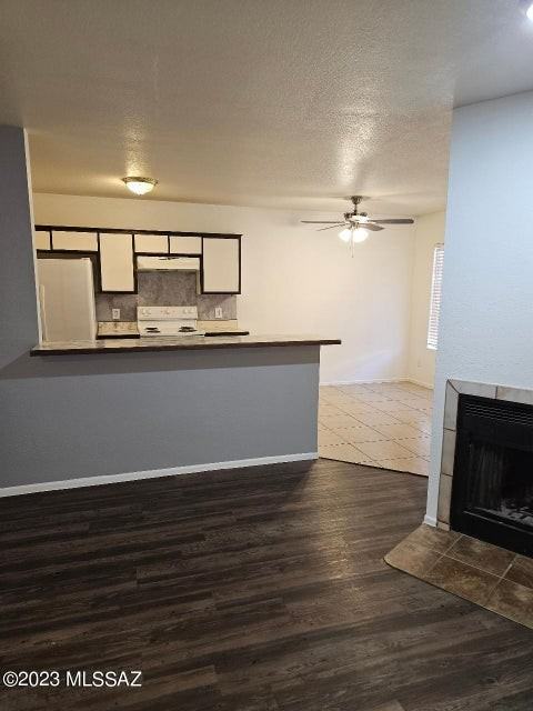 1716 W Wood Bridge Ct - Photo 4 of 17