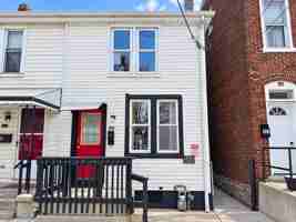 featured image of 420 N Partridge St
