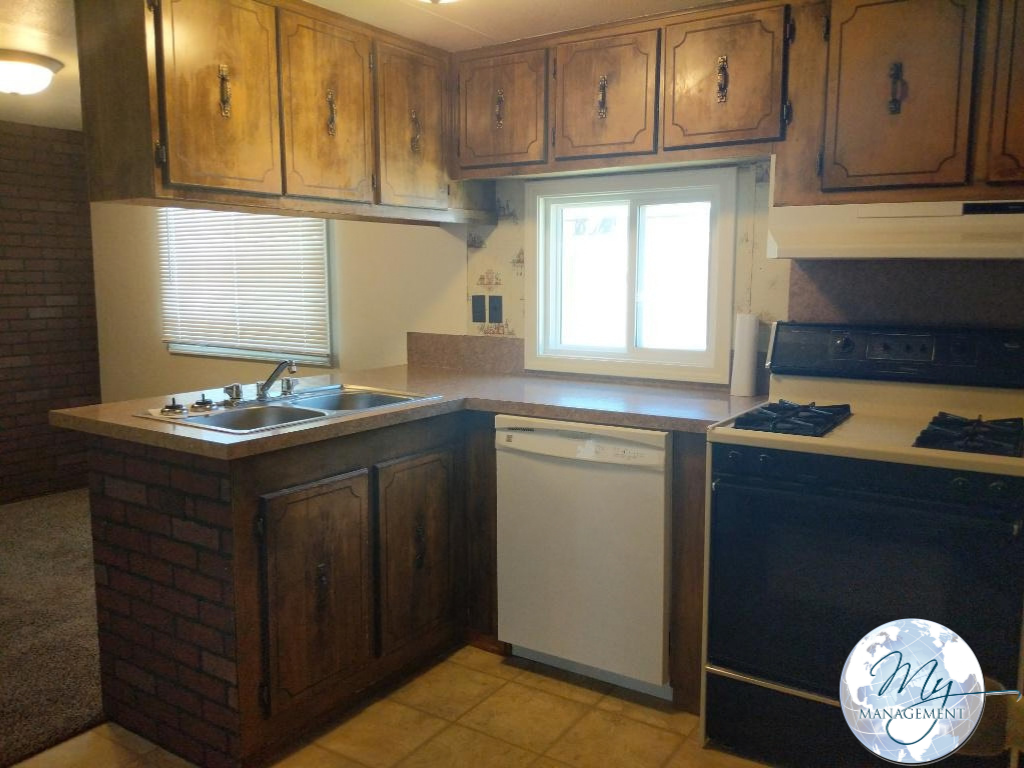 715 Stevens Ave - Photo 4 of 19
