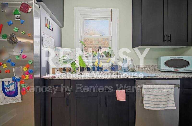 981 Wolcott Ave - Photo 7 of 35
