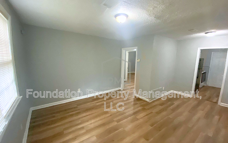 408 Jacklyn Ave - Photo 4 of 11