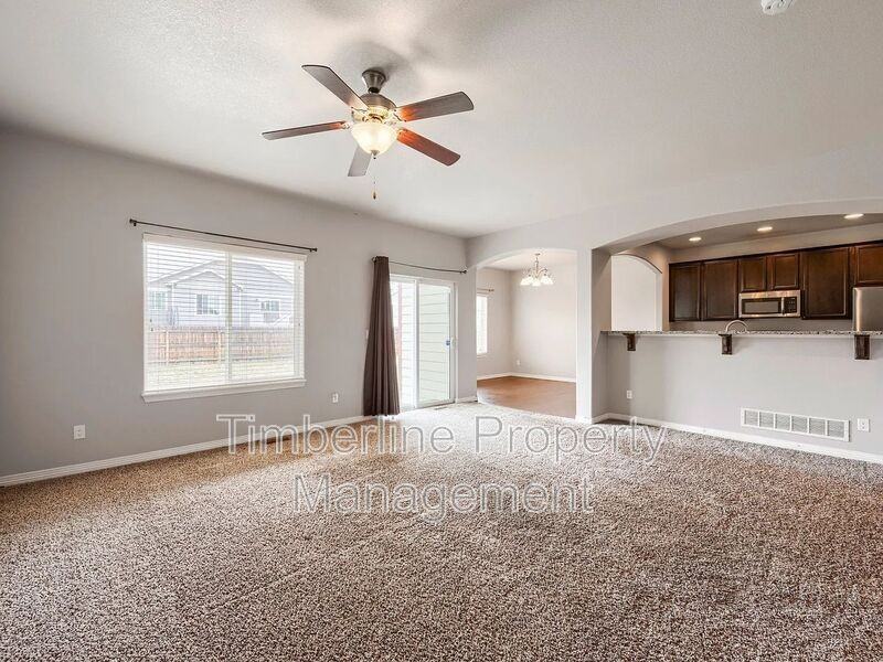 10202 Boulder Ridge Dr - Photo 3 of 21