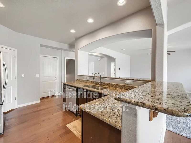 10202 Boulder Ridge Dr - Photo 5 of 21