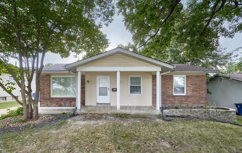 2400 E Humes Ln - Photo 2 of 18