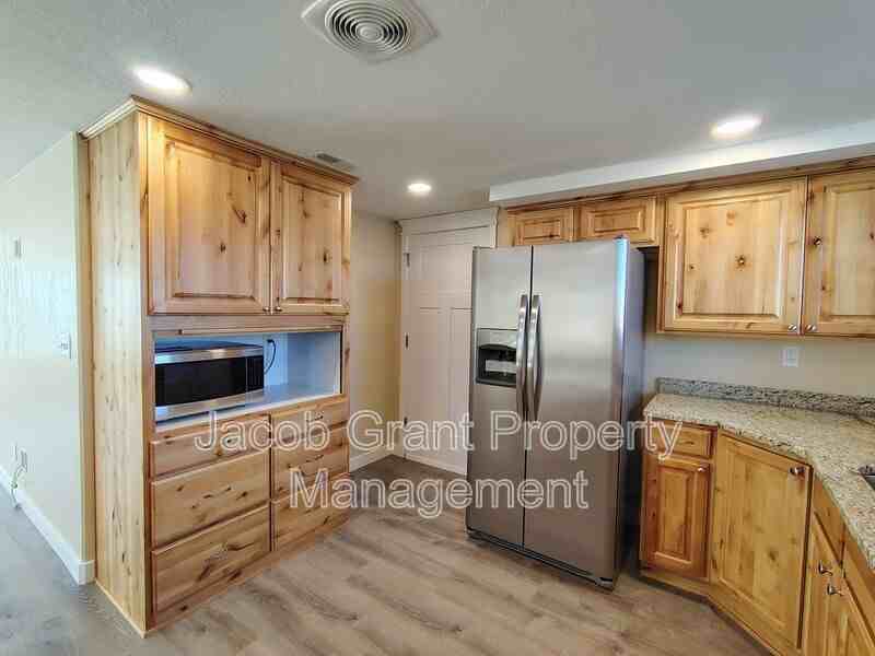 367 La Montagna Strada - Photo 6 of 27