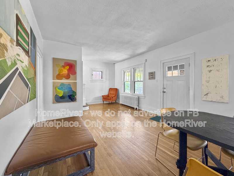 312 Brilliant Ave - Photo 4 of 19