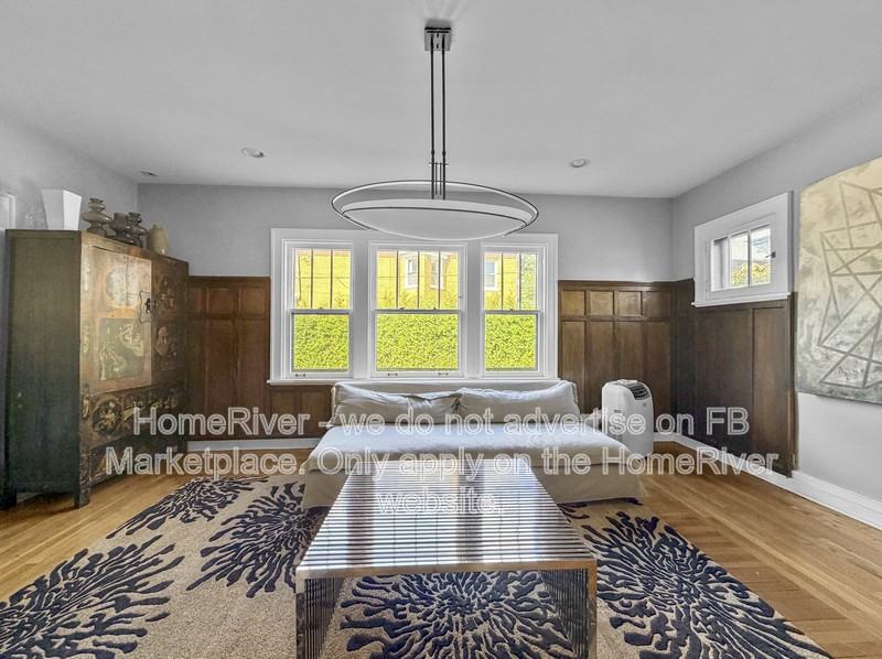 312 Brilliant Ave - Photo 6 of 19