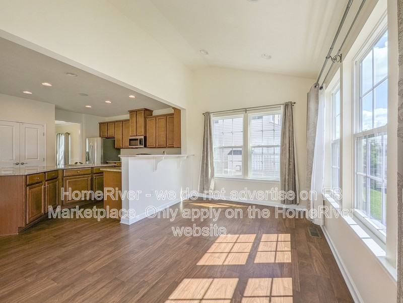 2066 Dantry Dr - Photo 5 of 23