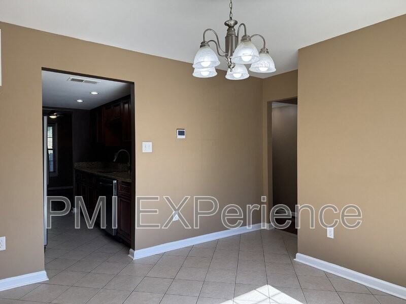 2067 Chadwick Ter - Photo 5 of 33
