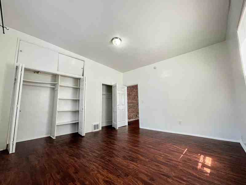 3420 Illinois Ave #1 - Photo 4 of 6