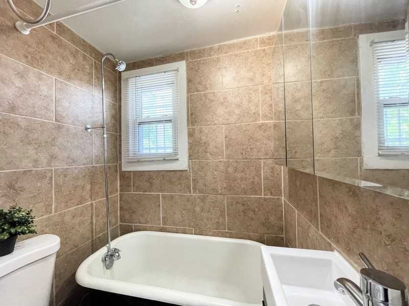 3420 Illinois Ave #1 - Photo 5 of 6