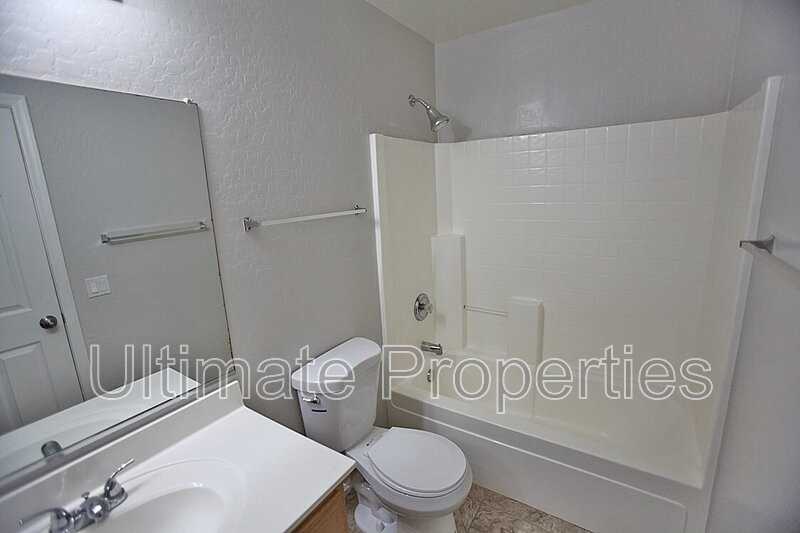 13301 N 124th Ave - Photo 7 of 13