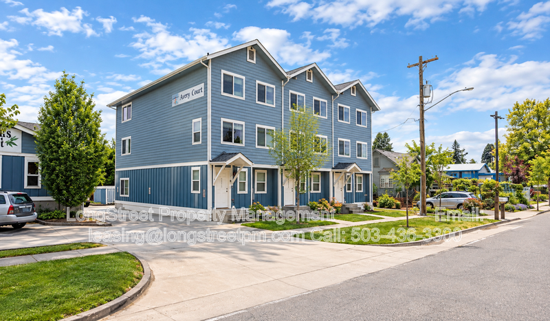 132 Sw Avery Ave #103 - Photo 4 of 32