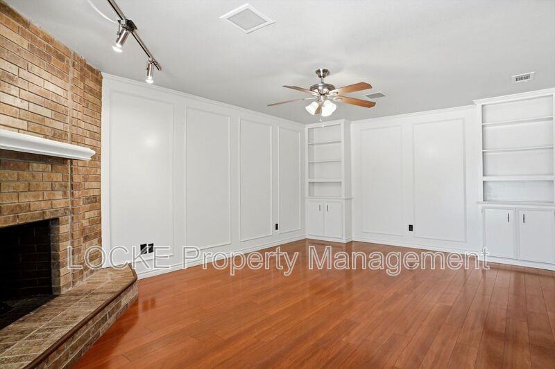 2033 Teton Pl #B - Photo 3 of 15