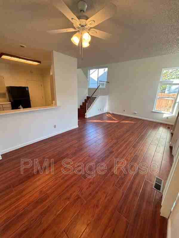 1776 Sierra Highlands Dr - Photo 7 of 29