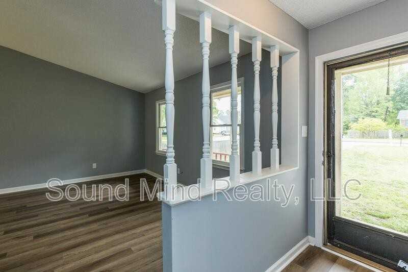 8221 Rocky Ct - Photo 6 of 30
