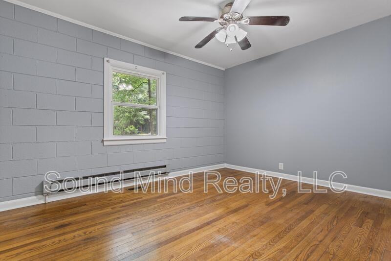 719 Woodland Rd - Photo 6 of 15