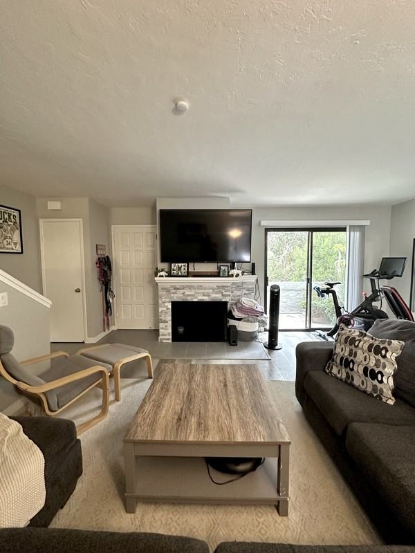 8750 Villa La Jolla Dr - Photo 3 of 19