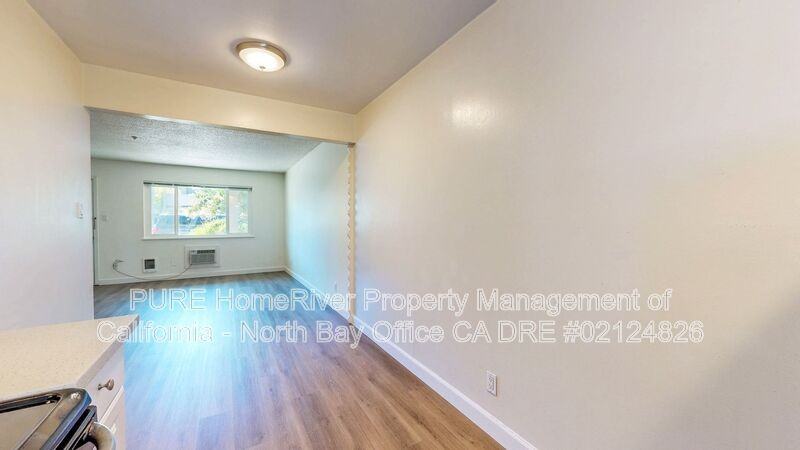 555 Dexter St #P - Photo 5 of 22
