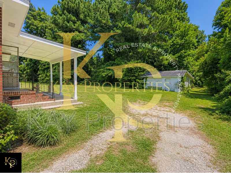1327 Old Wilson Rd - Photo 2 of 9