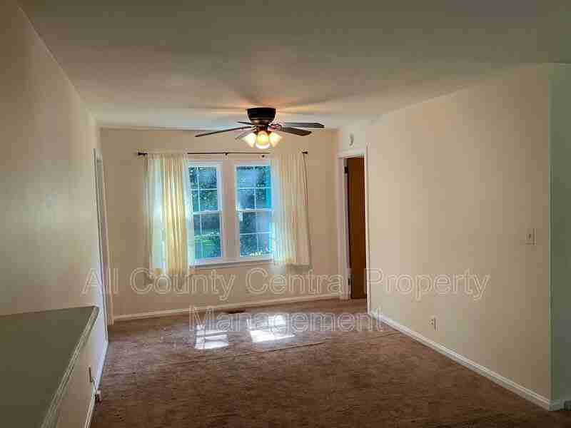 8433 8th Ave S - Photo 5 of 14