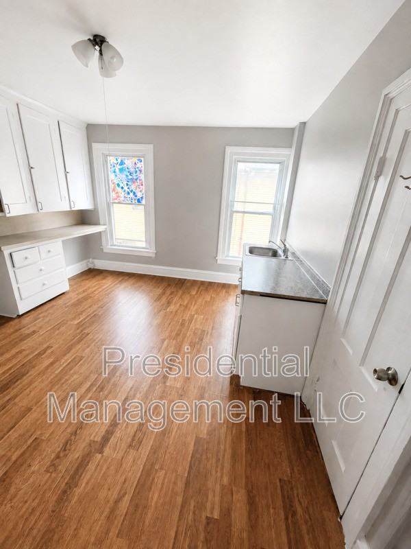 74 Holmes Ave #1L - Photo 2 of 11