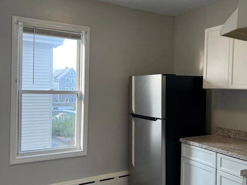 198 Bonney St #2 - Photo 7 of 10