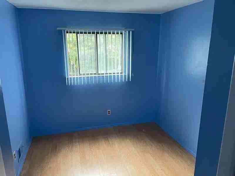 212 Katan Ave #B - Photo 7 of 15